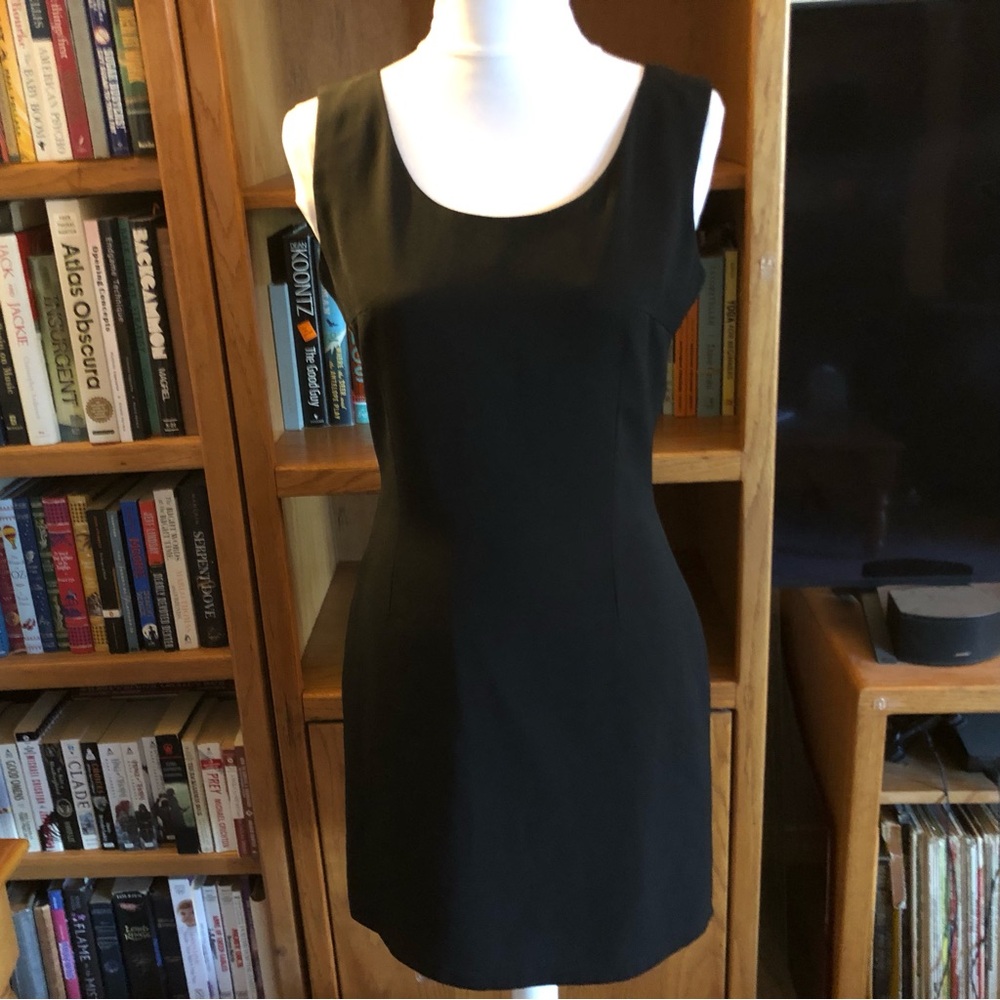 👗EUC Imagio Black Sleeveless Dress